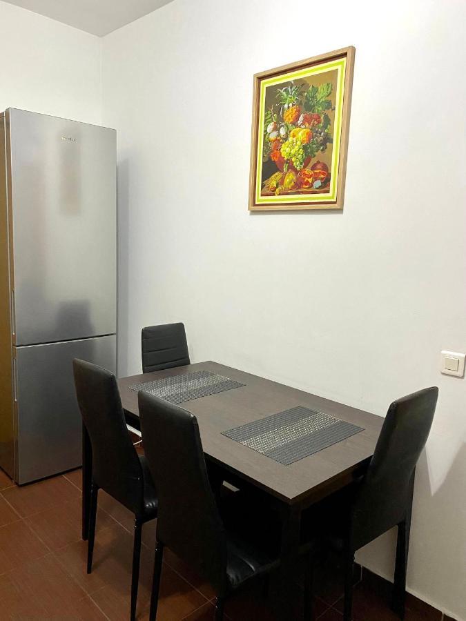 Sky Modern 1 Bedroom Apt W Free Parking Букурещ Екстериор снимка